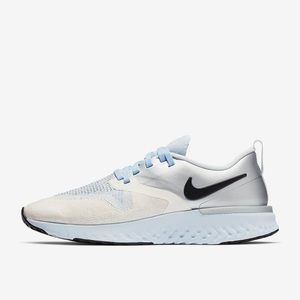 Nike Odyssey React Flyknit 2 Premium